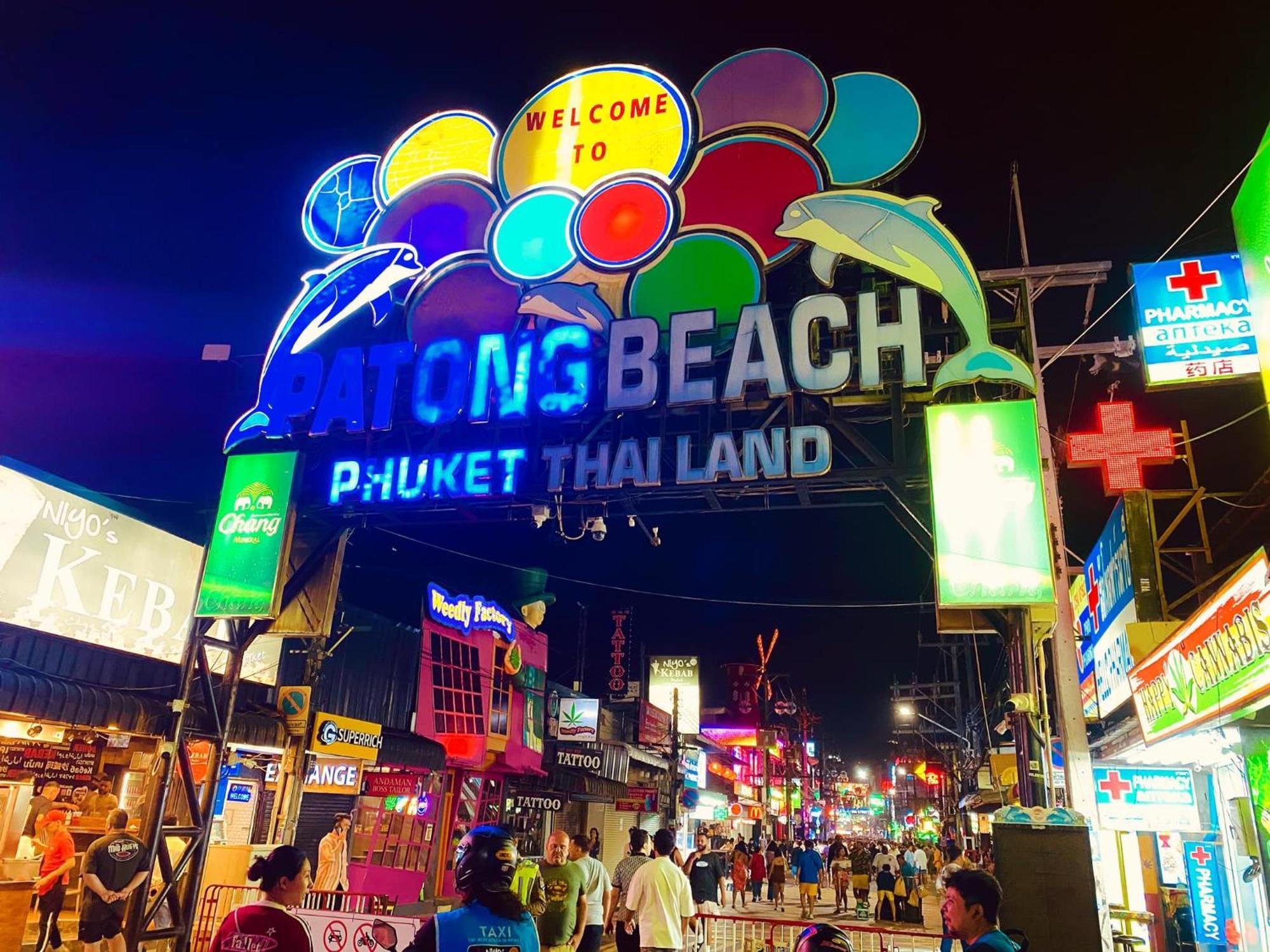 Sweett Lemon Hostel Patong Zewnętrze zdjęcie