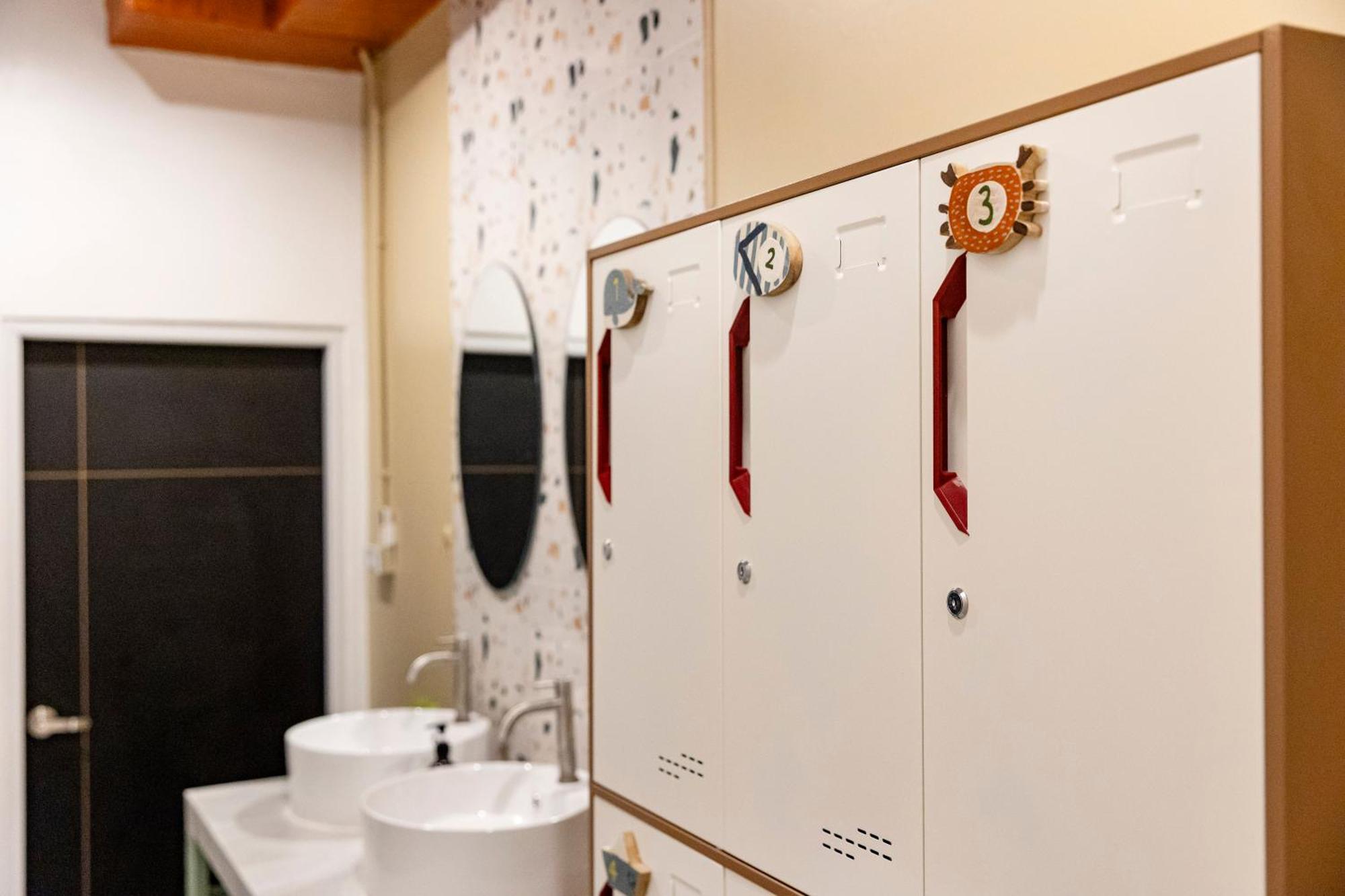 Sweett Lemon Hostel Patong Zewnętrze zdjęcie