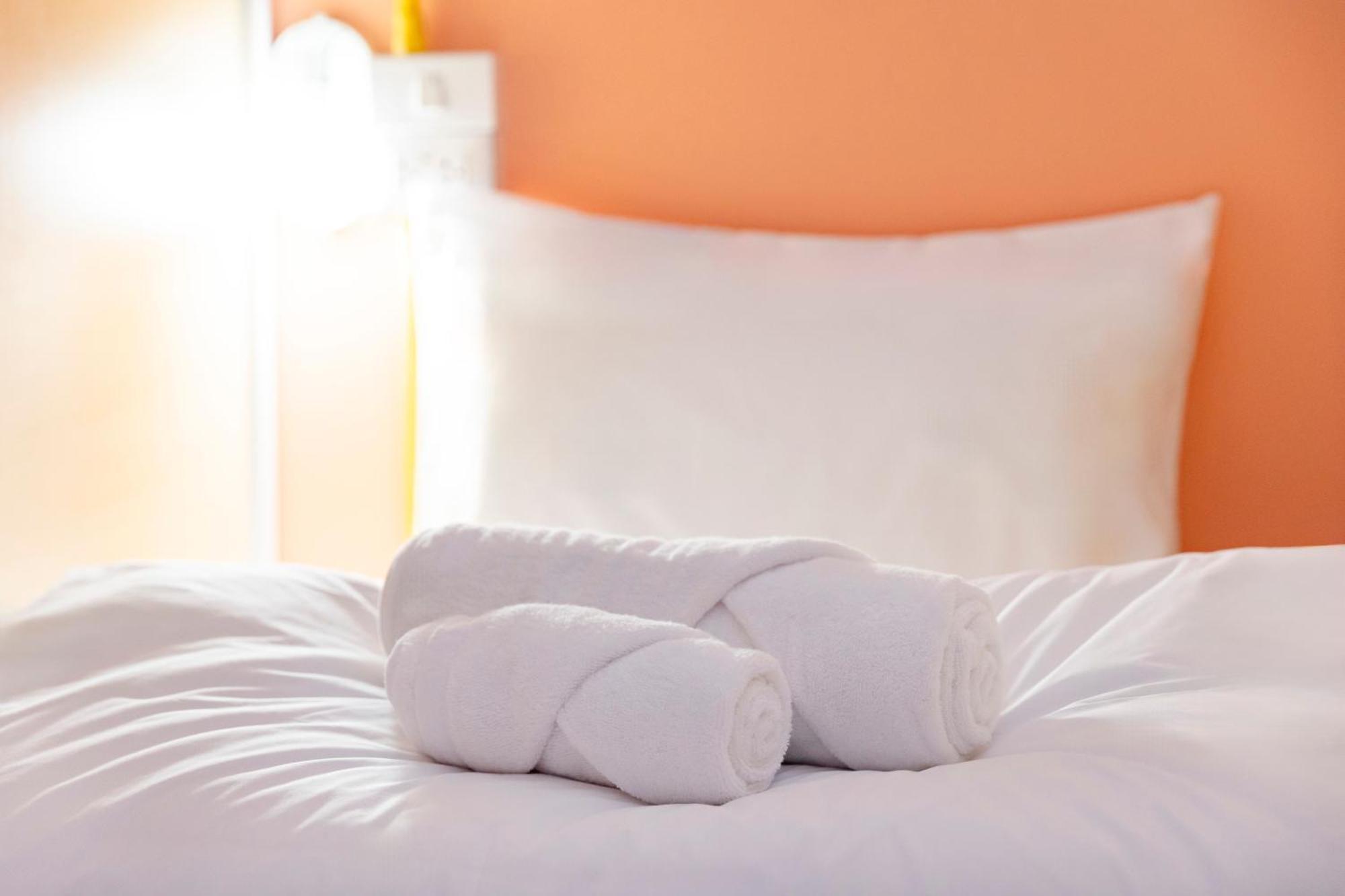 Sweett Lemon Hostel Patong Zewnętrze zdjęcie