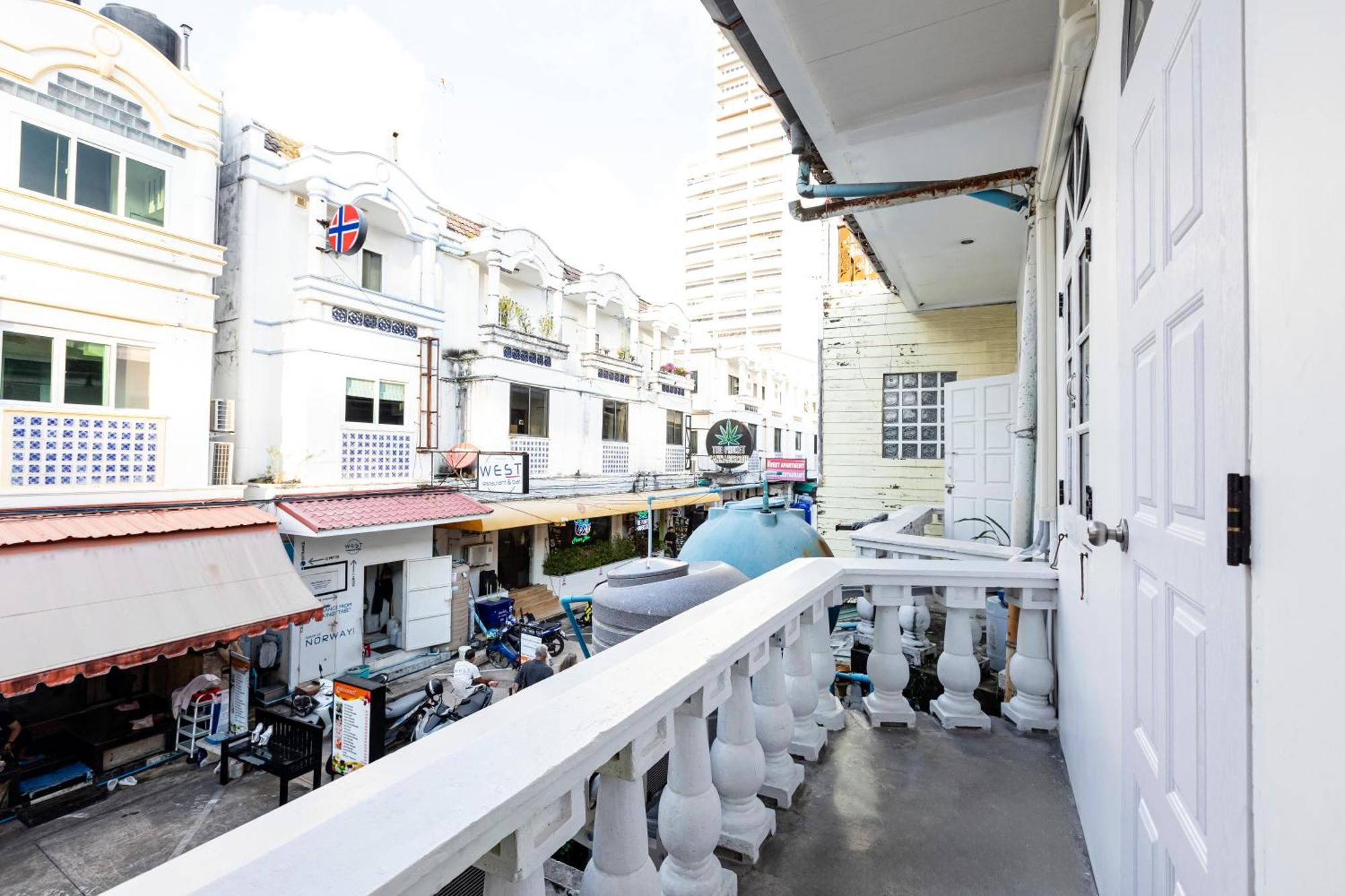Sweett Lemon Hostel Patong Zewnętrze zdjęcie