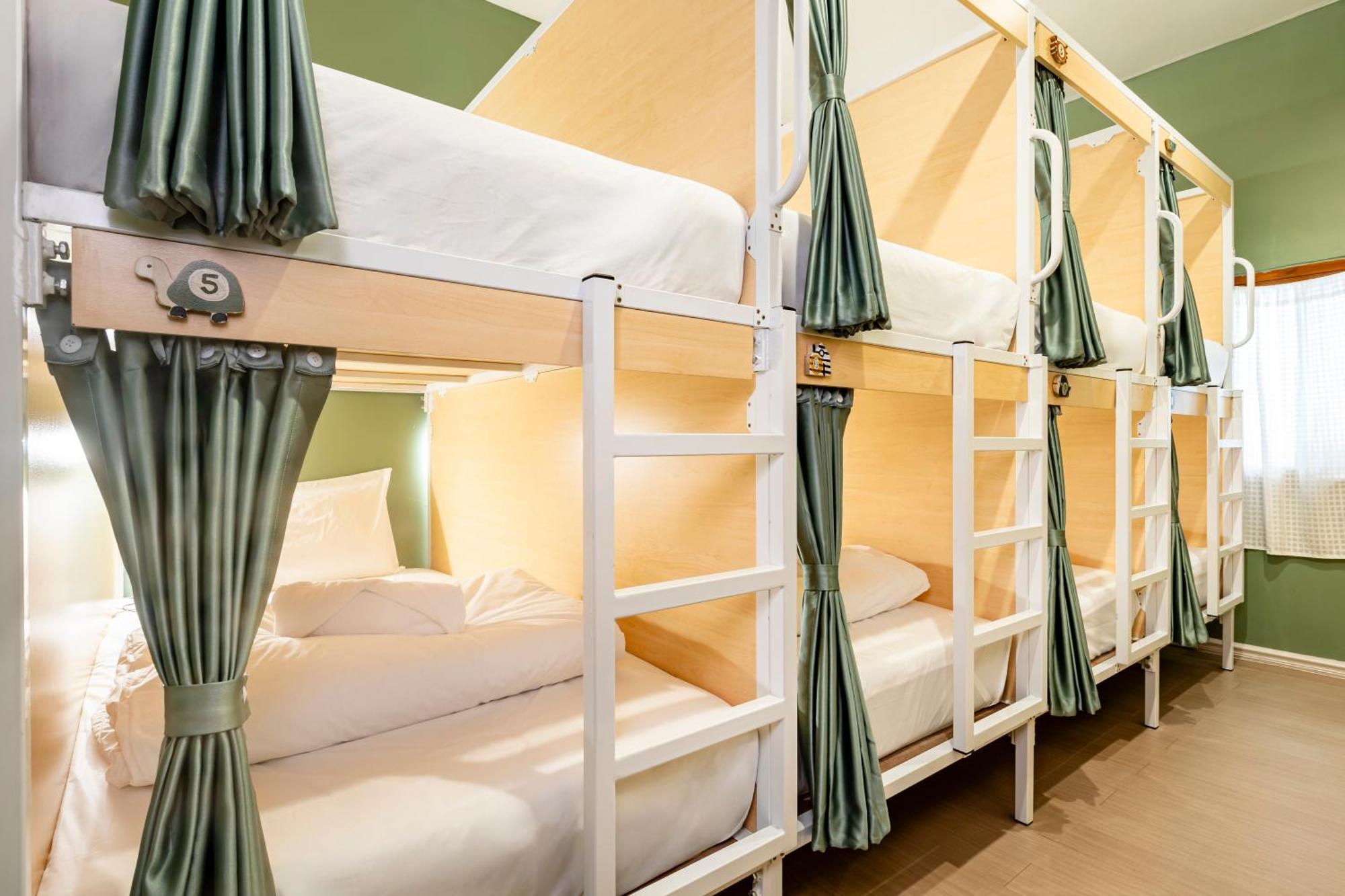 Sweett Lemon Hostel Patong Zewnętrze zdjęcie