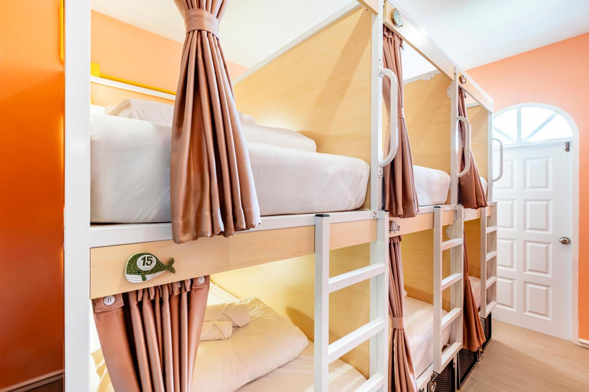 Sweett Lemon Hostel Patong Zewnętrze zdjęcie